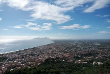 veduta dall'alto di Terracina